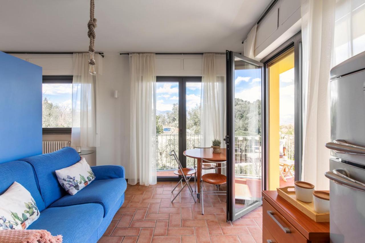 Holiday Prato Verde Chiatri Екстер'єр фото