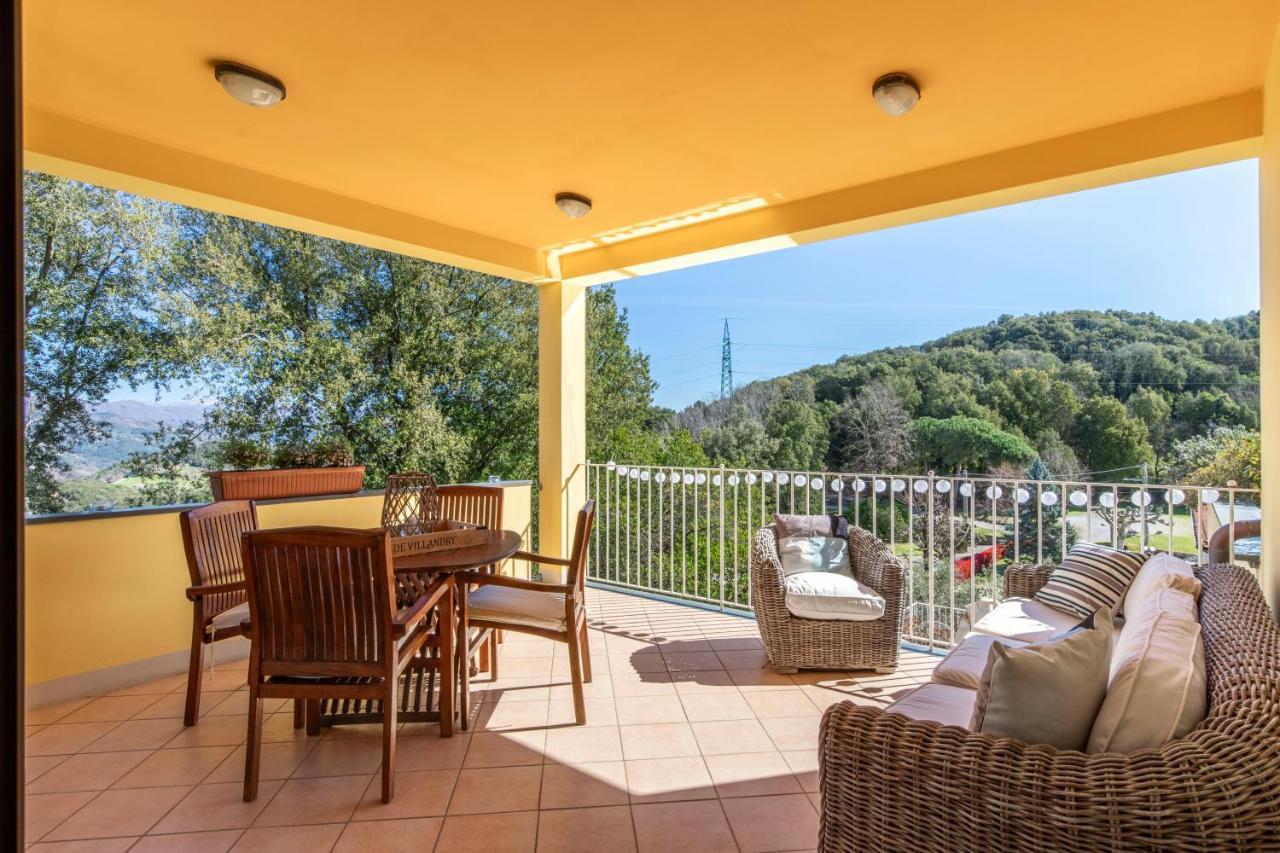 Holiday Prato Verde Chiatri Екстер'єр фото
